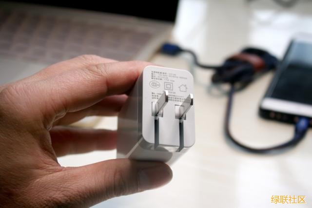 牛仔數(shù)據(jù)線，綠聯(lián)牛仔數(shù)據(jù)線