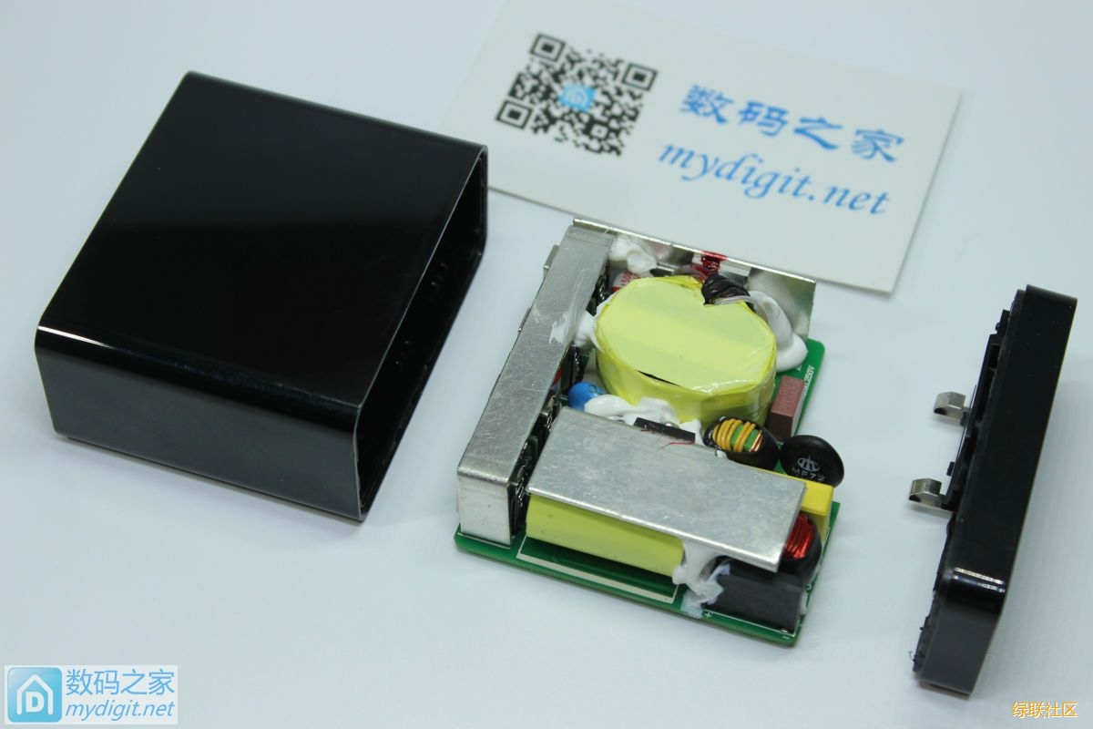 UGREEN綠聯(lián)-品質(zhì)新體驗(yàn),數(shù)碼選綠聯(lián)