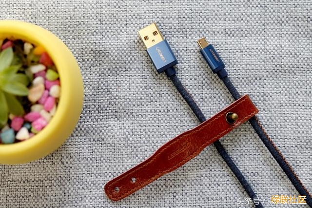 旅行充電套裝,雙口充電頭+牛仔數(shù)據(jù)線