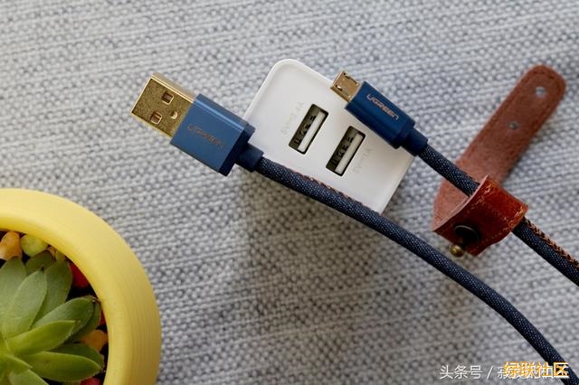 旅行充電套裝,雙口充電頭+牛仔數(shù)據(jù)線