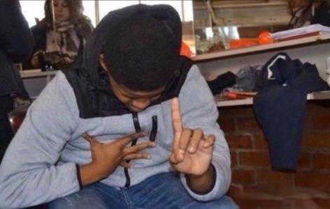 綠聯(lián)30W氮化鎵充電器評(píng)測(cè)：這或許是iPhone13Pro的最佳搭檔